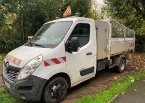 Camion Renault Master Benne
